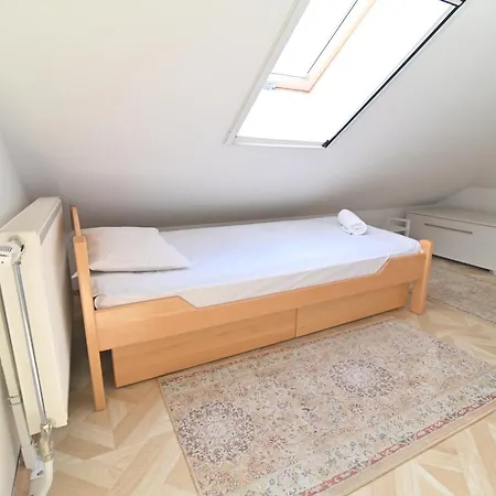 Botanical Hideout - Near Botanical Garden & Center アパート *