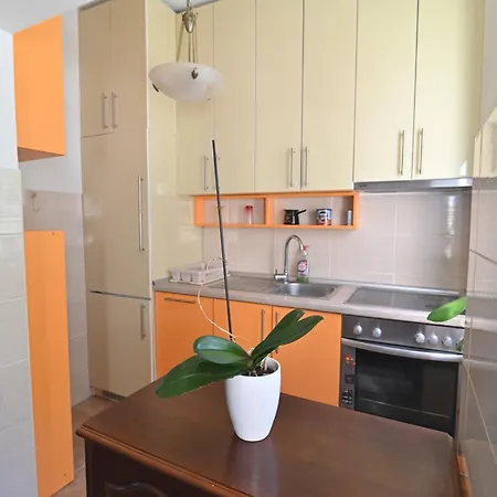 아파트 Botanical Hideout - Near Botanical Garden & Center *