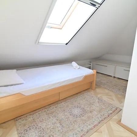 Botanical Hideout - Near Botanical Garden & Center 아파트 베오그라드