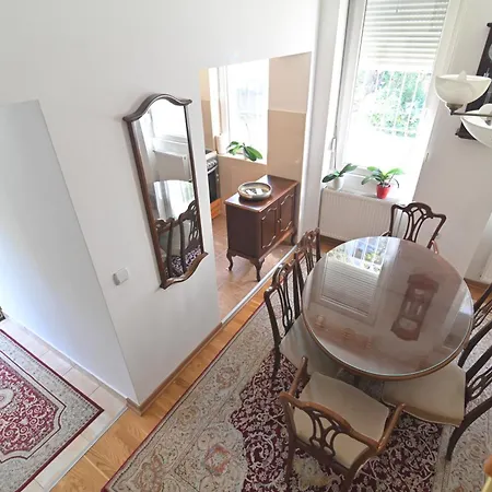 아파트 Botanical Hideout - Near Botanical Garden & Center *