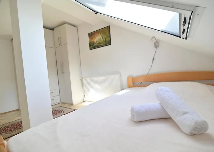 Botanical Hideout - Near Botanical Garden & Center アパート *