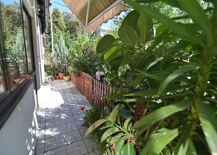 Botanical Hideout - Near Botanical Garden & Center Διαμέρισμα Βελιγράδι