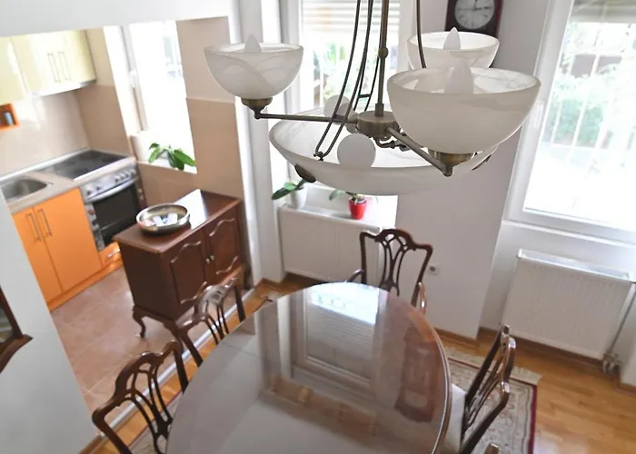 Botanical Hideout - Near Botanical Garden & Center *