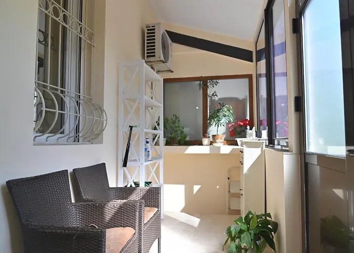 Διαμέρισμα Botanical Hideout - Near Botanical Garden & Center Βελιγράδι