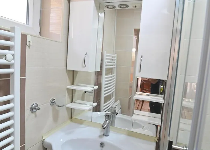 Botanical Hideout - Near Botanical Garden & Center アパート ベオグラード