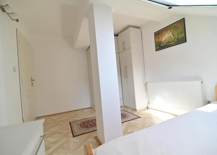 Botanical Hideout - Near Botanical Garden & Center アパート