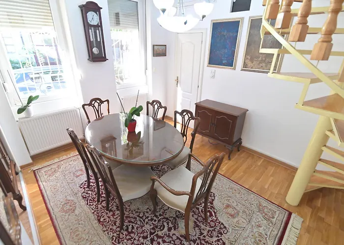 Botanical Hideout - Near Botanical Garden & Center *