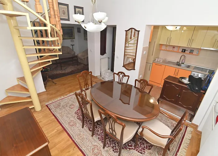 Botanical Hideout - Near Botanical Garden & Center Διαμέρισμα *