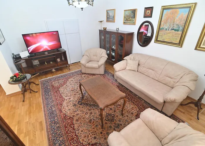 Botanical Hideout - Near Botanical Garden & Center * Βελιγράδι