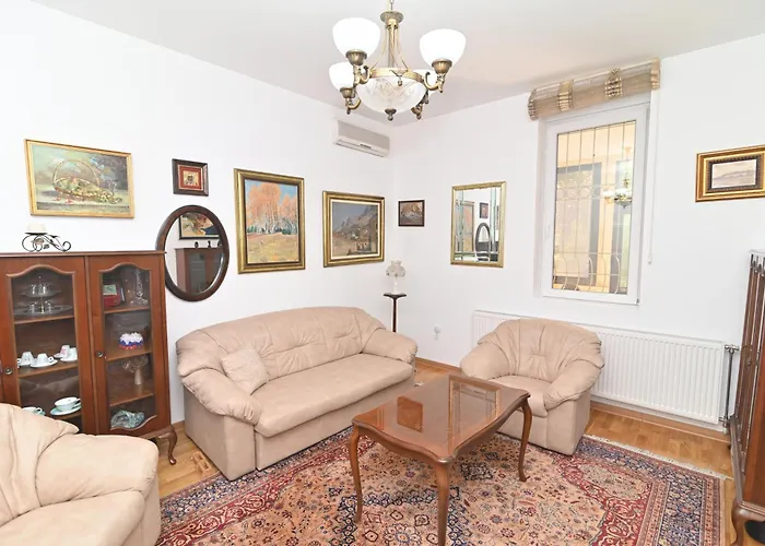 Botanical Hideout - Near Botanical Garden & Center * Βελιγράδι